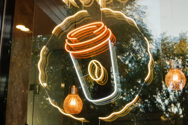Neon Kávé Üveg Tábla Kávézó Ablakok Esete Koncepció Cafeteria Reklám — Stock Fotó