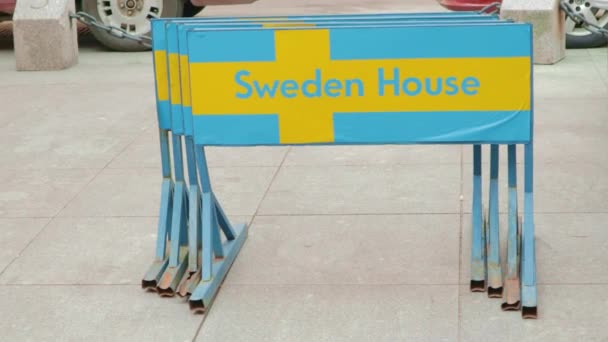 Zweeds huis club parkeren cultuur uitwisseling taal — Stockvideo