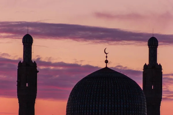 Muslim Mosque Beautiful Sunset Star Crescent Concept Religion Muslim Ramadan — Stock Photo, Image