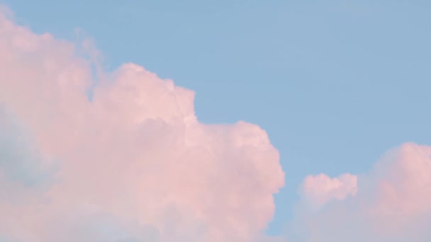 Рожеві Казкові Небесні Хмари Фентезі Мрії Пурпуровий Фон Концепція Фентезі — стокове відео