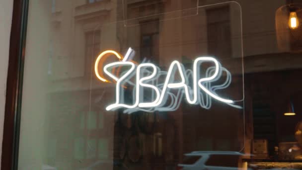 Neon Sign Bar Cocktail Showcase Club Restaurant Concept Bar Friday — Stok Video