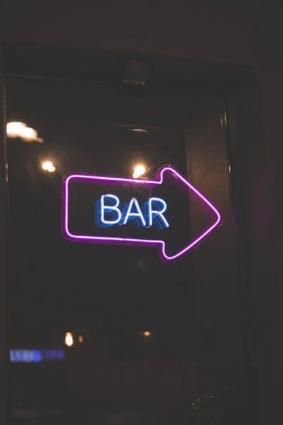 Neon Sign Party Bar Arrow Dance Drinks Sex Fun Window — Stock Photo, Image