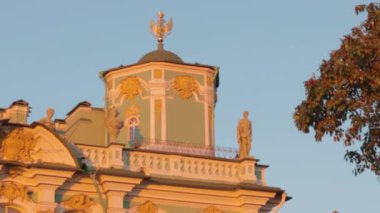 Ön cephe müzesi inzivası St. Petersburg Günbatımı Süslü Barok