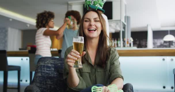 Diverse Group Happy Friends Celebrating Patrick Day Drinking Beers Bar — Stock Video