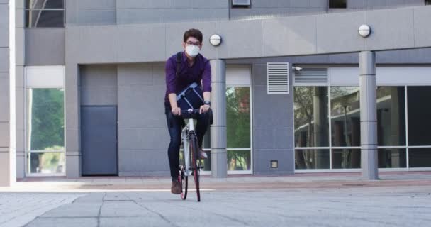 Asian Man Wearing Face Mask Riding Bicycle Corporate Park Health — Stock Video
