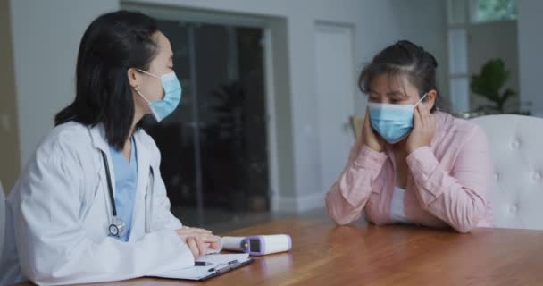 Asian Female Nurse Wearing Face Mask Consultation Female Patient Wearing — Stock Video