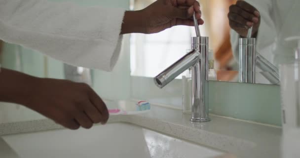 Hands African American Attractive Woman Applying Toothpaste Brush Bathroom Beauty — Stock Video