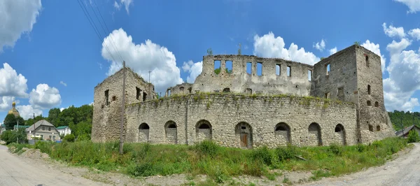 Ruinen mittelalterliche Burg, Panorama — Stockfoto