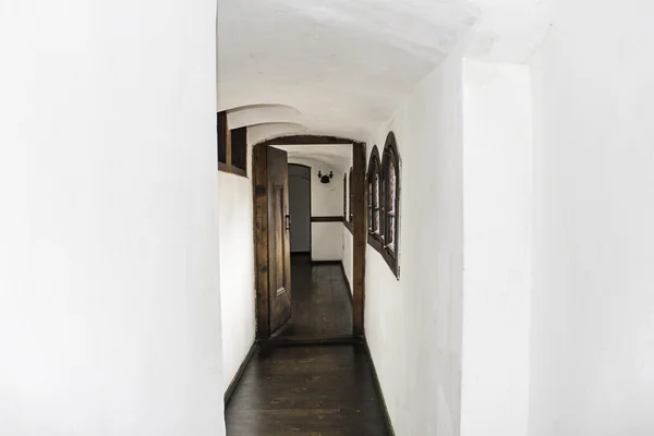 Castelo corredor interior — Fotografia de Stock
