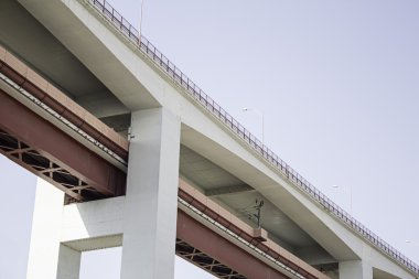 Demir köprü Lizbon