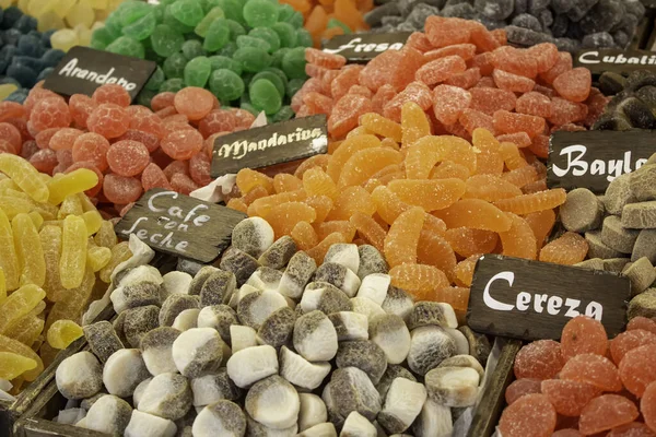 Süße Getrocknete Früchte Auf Dem Lebensmittelmarkt Gesunde Lebensmittel Verkauf — Stockfoto