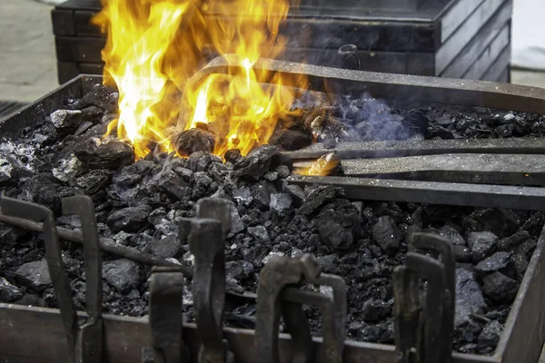 Incendio Forja Hierro Industria Manufacturera Negocios Fábrica —  Fotos de Stock