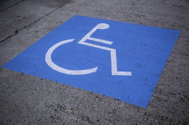 Engelliler için sinyal, adaptasyon ve trafik sinyali ayrıntıları