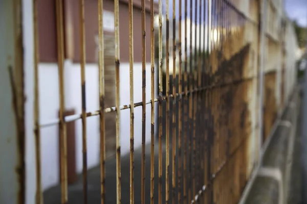 Deteriorated Protective Rusty Fence Construction Architecture Industry — Stock Photo, Image