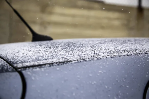 Gelo Carro Vidro Queda Neve Natal Transporte Perigoso — Fotografia de Stock