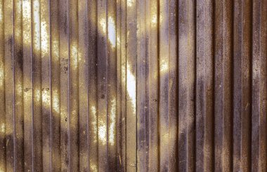 Metal duvarda pas dokusu, aşındırıcı metal, endüstriyel arka planlar.