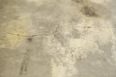 Kırık sokak tabanı, inşaat ve mimari, yol bozulması