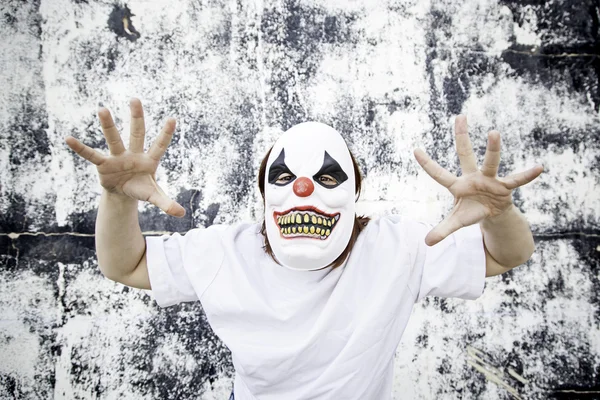 Clown scaring — Stock Photo, Image