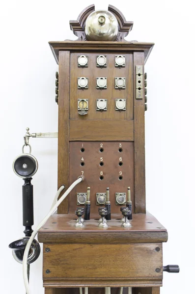 Antikes Holztelefon — Stockfoto