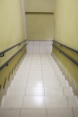 İç koridor merdiven