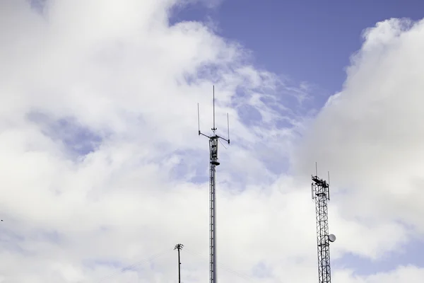 Phone towers sky — Stock Photo, Image