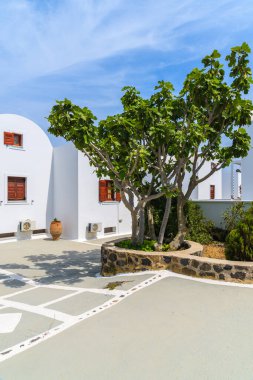 Yunanistan 'ın Santorini adasındaki Imerovigli köyündeki tipik Yunan tarzı ev