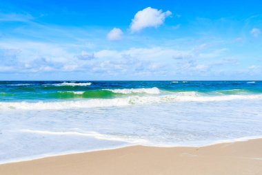 Bir kumsalda deniz dalgaları, Sylt Adası, Almanya