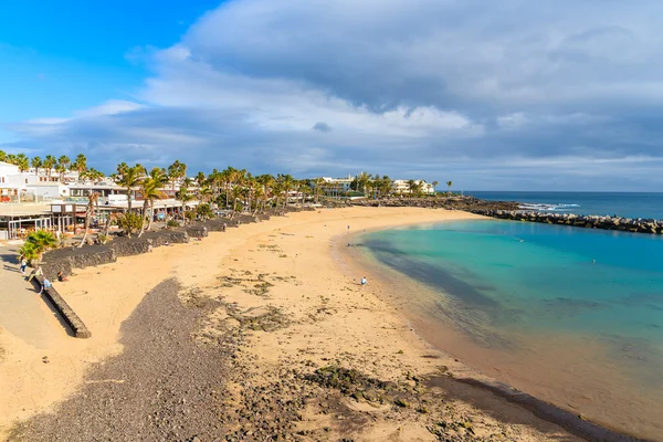 Vue de la plage de Flamingo à Playa Blanca — Photo