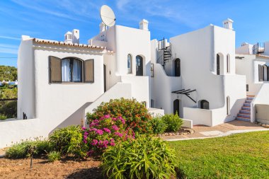 Beyaz tatil villa evler