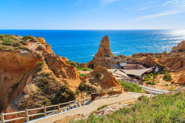 Una vista del restaurante en la costa de Portugal — Foto de Stock