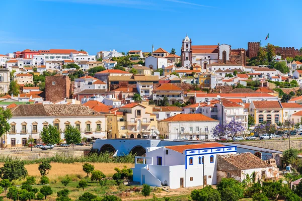 Silves şehir binaların bir görünüm 