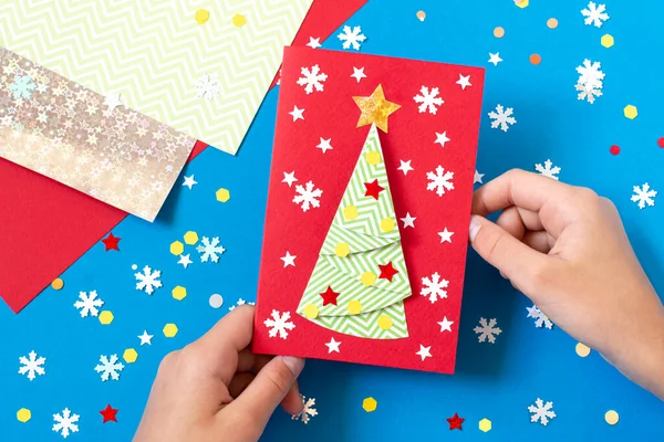 Making Christmas Card Voluminous Tree Original Project Children Diy Concept — Zdjęcie stockowe