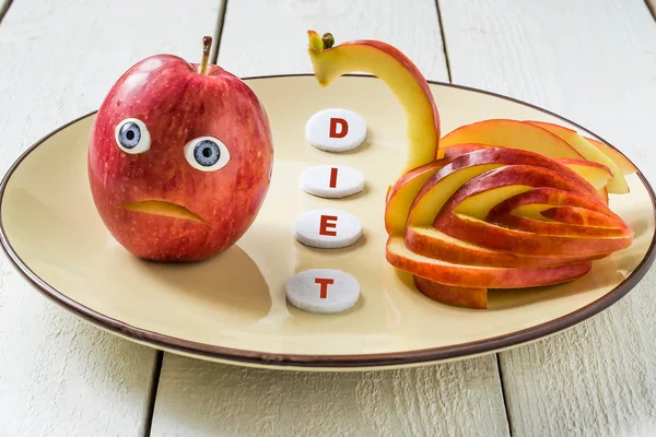 Il concetto di dieta: trasformazione in un cigno grazioso — Foto Stock