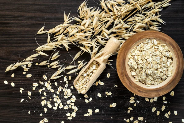 Gli steli di avena e farina d'avena — Foto Stock