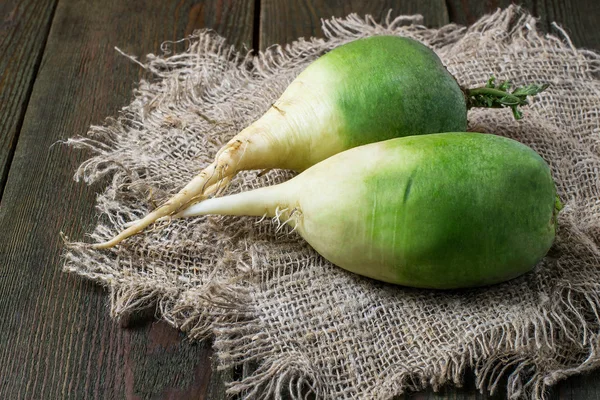 Organic green radish — Stock Photo, Image