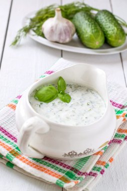yunan tzatziki sosu 