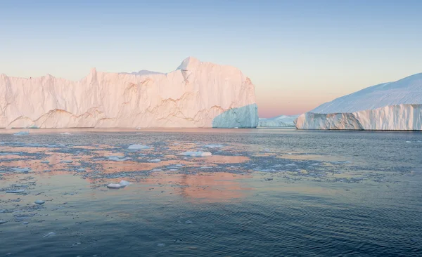 Ogromnych lodowców regiony polarne — Zdjęcie stockowe