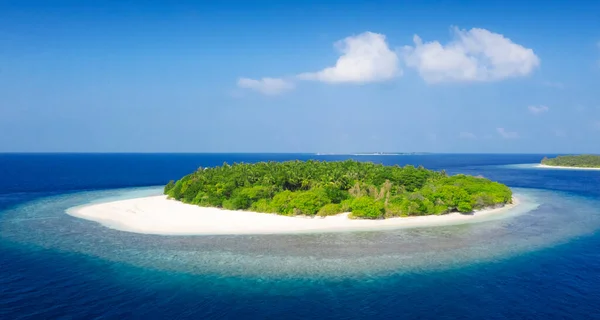 Tropical Islands Atolls Shooting Drone Pure Turquoise Waters Ocean White — Stock Photo, Image