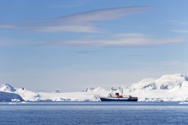 Nature and landscapes of Antarctic clipart