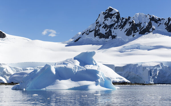 Nature and landscapes of Antarctic
