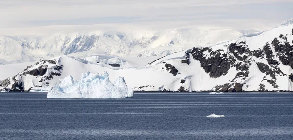 Nature and landscapes of Antarctic — Stock Photo, Image