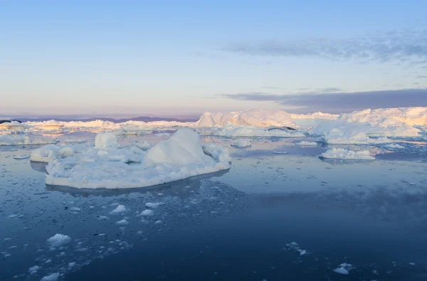 Glaciärer och isberg i Grönland — Stockfoto