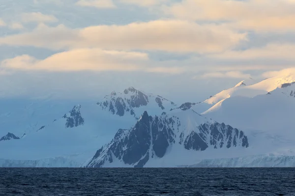 Природи і ландшафту Ґренландії — стокове фото