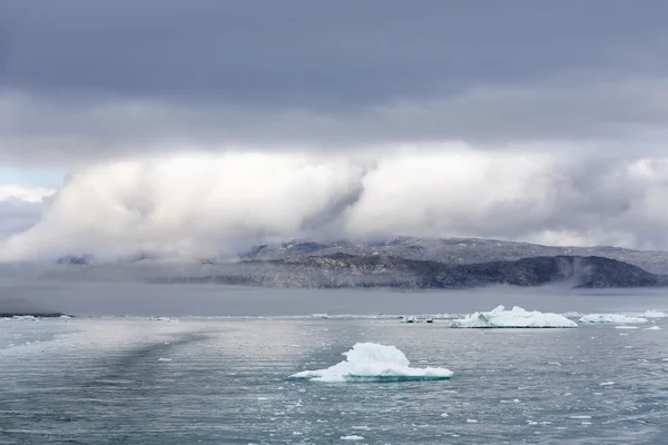 Natuur Landschap Van Antarctic Travel Het Wetenschappelijke Vaartuig Onder Ices — Stockfoto