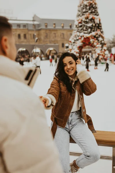 Beautiful Couple Love Amazing Winter Holiday Saint Valentine Day — Stock Photo, Image