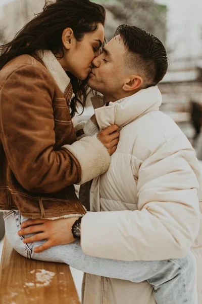 Young Beautiful Couple Love Kissing Laughing Amazing Winter Holiday Saint — Stock Photo, Image