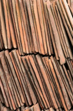 yığılmış kiremit