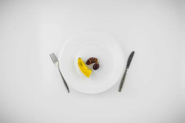 Begrenzte Diät Strenge Diät Geschnittene Trauben Ganze Trauben Und Eine — Stockfoto