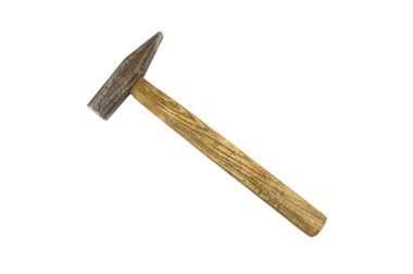 Tahta saplı eski demir çekiç, beyaz üzerinde izole.
