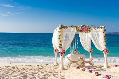 beach wedding set up, tropical outdoor wedding reception, beauti clipart